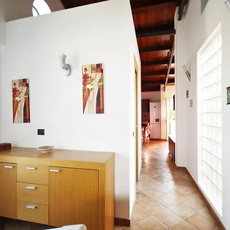 Flat Near The Sea With Air Conditioning And Patio Apartment