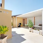 Flat Near The Sea With Air Conditioning And Patio Apartment Reitani