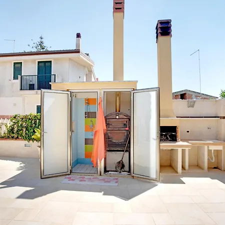 Appartamento Flat Near The Sea With Air Conditioning And Patio Reitani