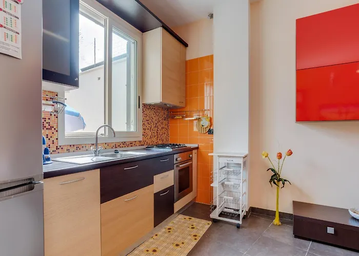 公寓 Flat Near The Sea With Air Conditioning And Patio *